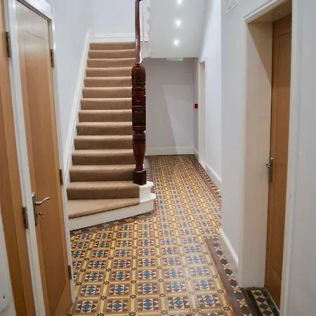 5 The Keyes Bright & Spacious With Free Parking * York
